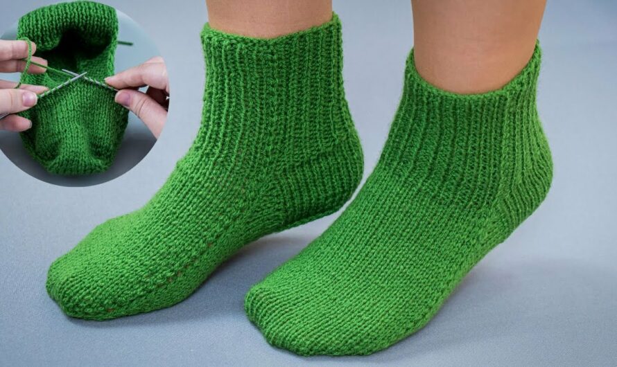 How to Make Knitted socks on 2 knitting needles – an easy way for beginners!