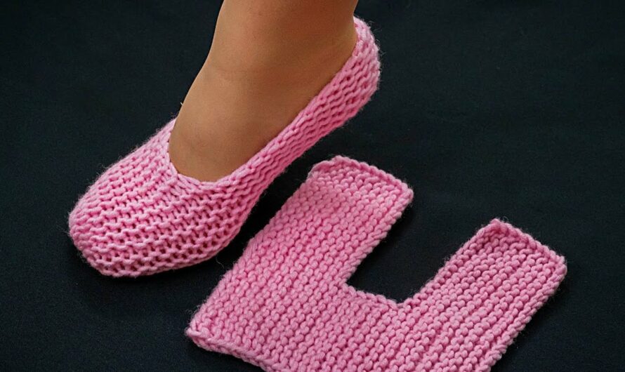 How to Make Knitted slippers with one swatch – a pattern for beginners!
