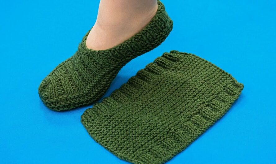 🧦 How to Make Simple Knitted Slippers (Beginner-Friendly Tutorial)