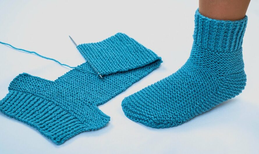 🧶 How to Make Easy Slippers/Socks on 2 Knitting Needles (Beginner Friendly)