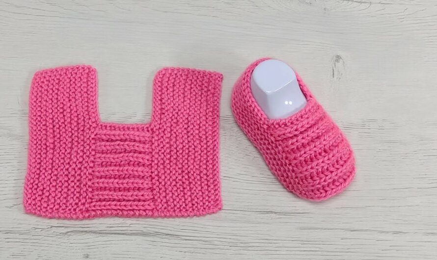 Easy knitting booties: Free Pattern