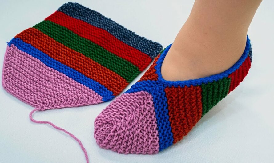 🧶 How to Make Bright Knitted Slippers (Beginner-Friendly + Simple Pattern!)