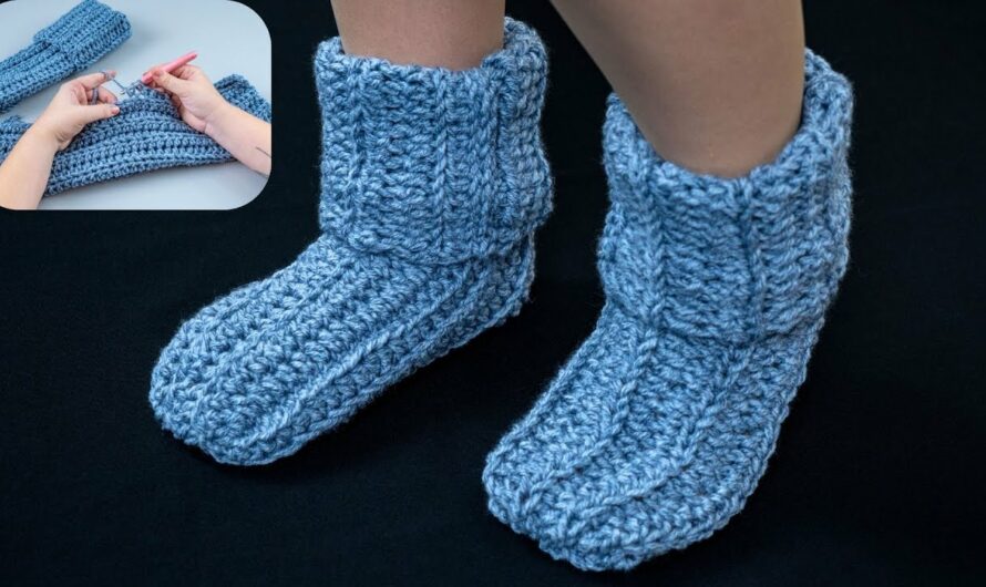🧦 How to Make the Simplest Crochet Socks for Beginners