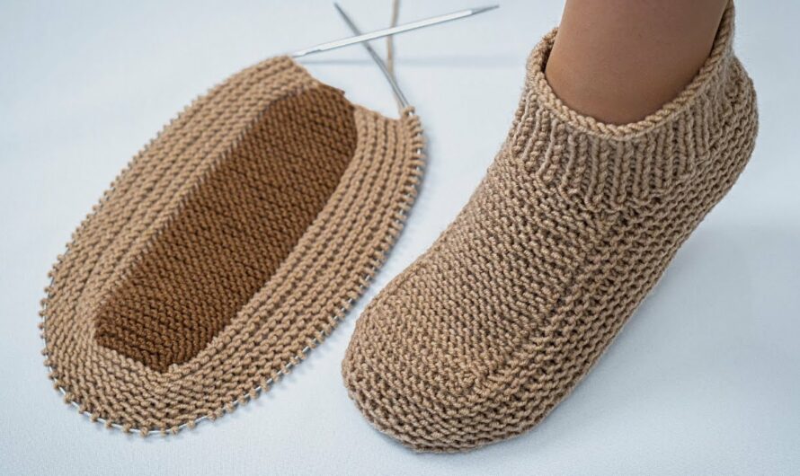 🧶 How to Knit Slippers Without a Sole Seam Using Only 4 Stitches