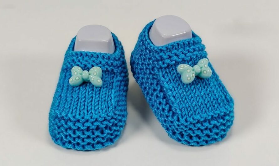 💙 The Little Skipper Booties: An Extra Detailed Knitting Pattern