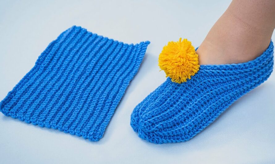 How to Make Simple Crochet Slippers with One Swatch