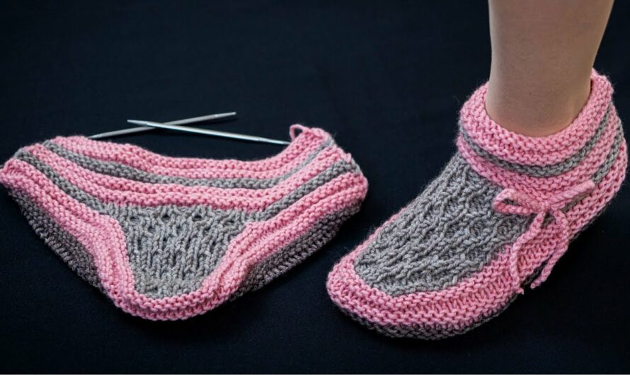 My favourite model – slippers on 2 knitting needles without a seam on the sole!