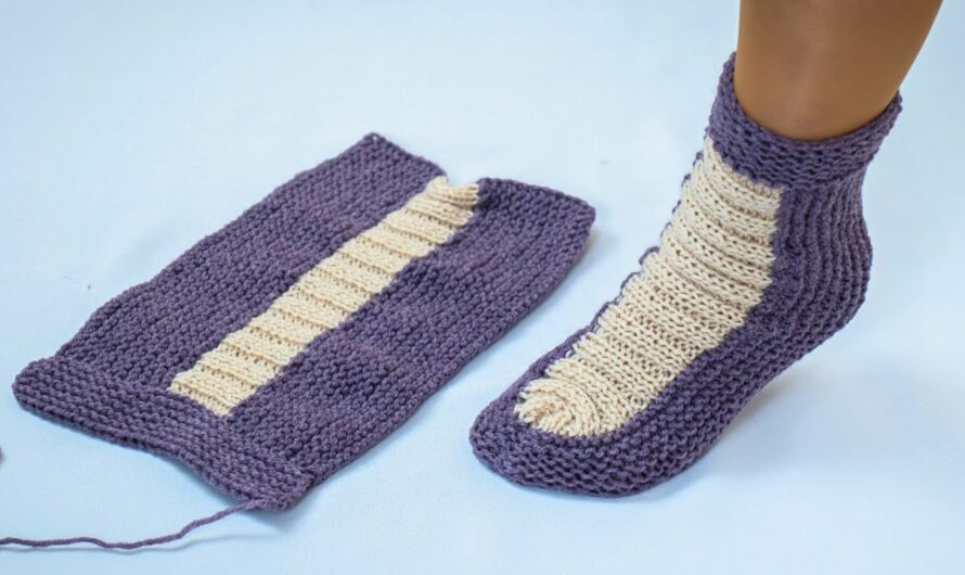 How to Make One-Swatched Knitted Socks Easily and Quickly