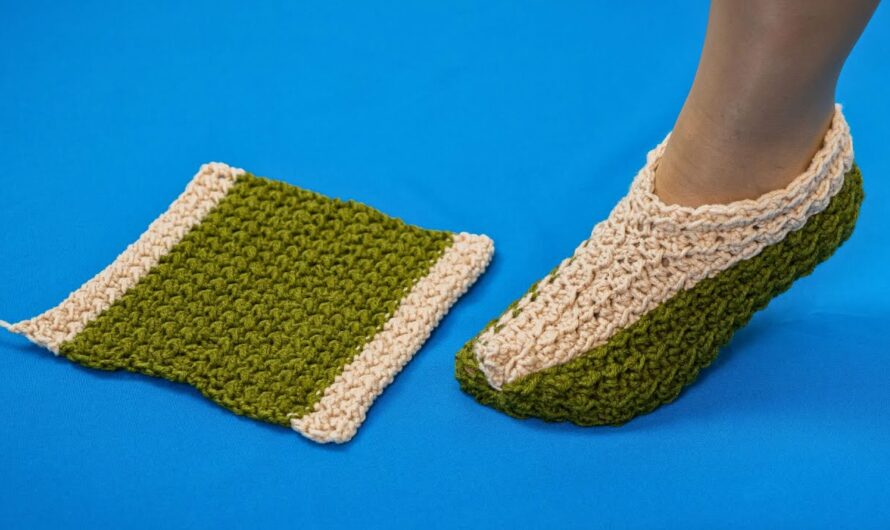 How to Make Easy Crochet Slippers from a Square