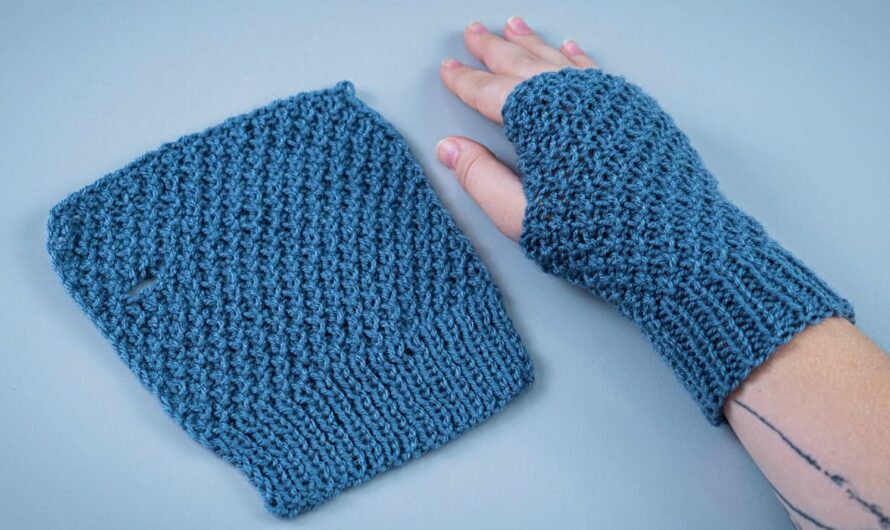 How to Make Simple Fingerless Mittens on Two Knitting Needles