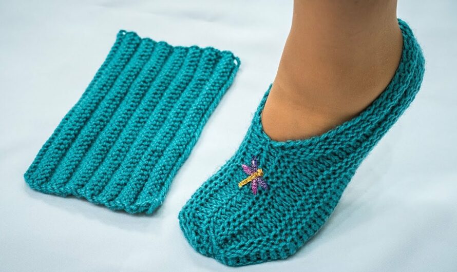 How to Make Easy Knitted Slippers with Knitting Needles