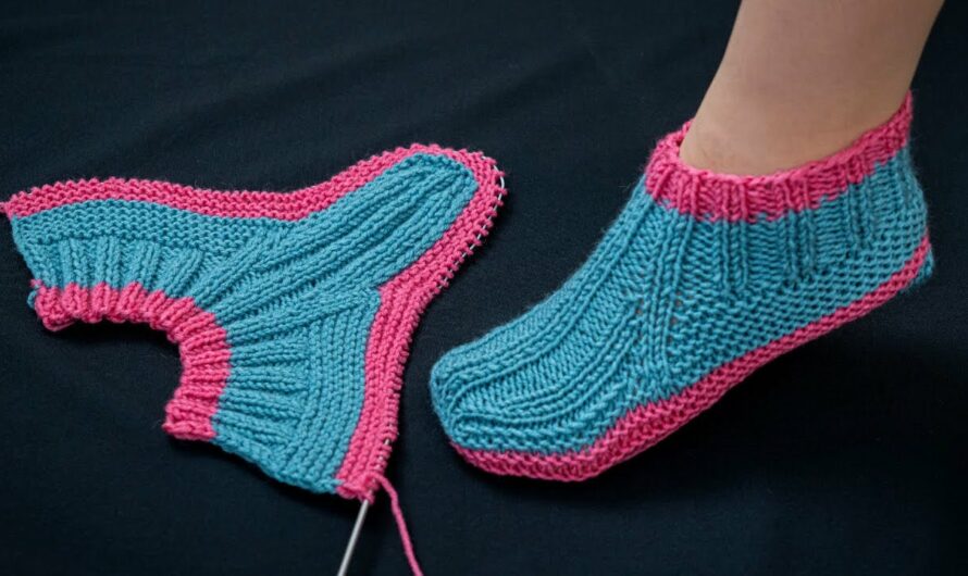 How to Make Homemade Knitted Slippers Without a Seam on the Sole