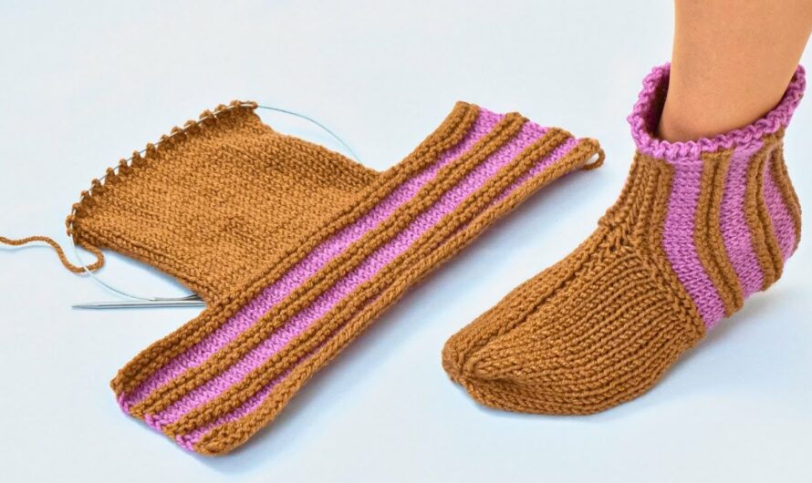 How to Make Easy Knitted Slippers – Step by Step